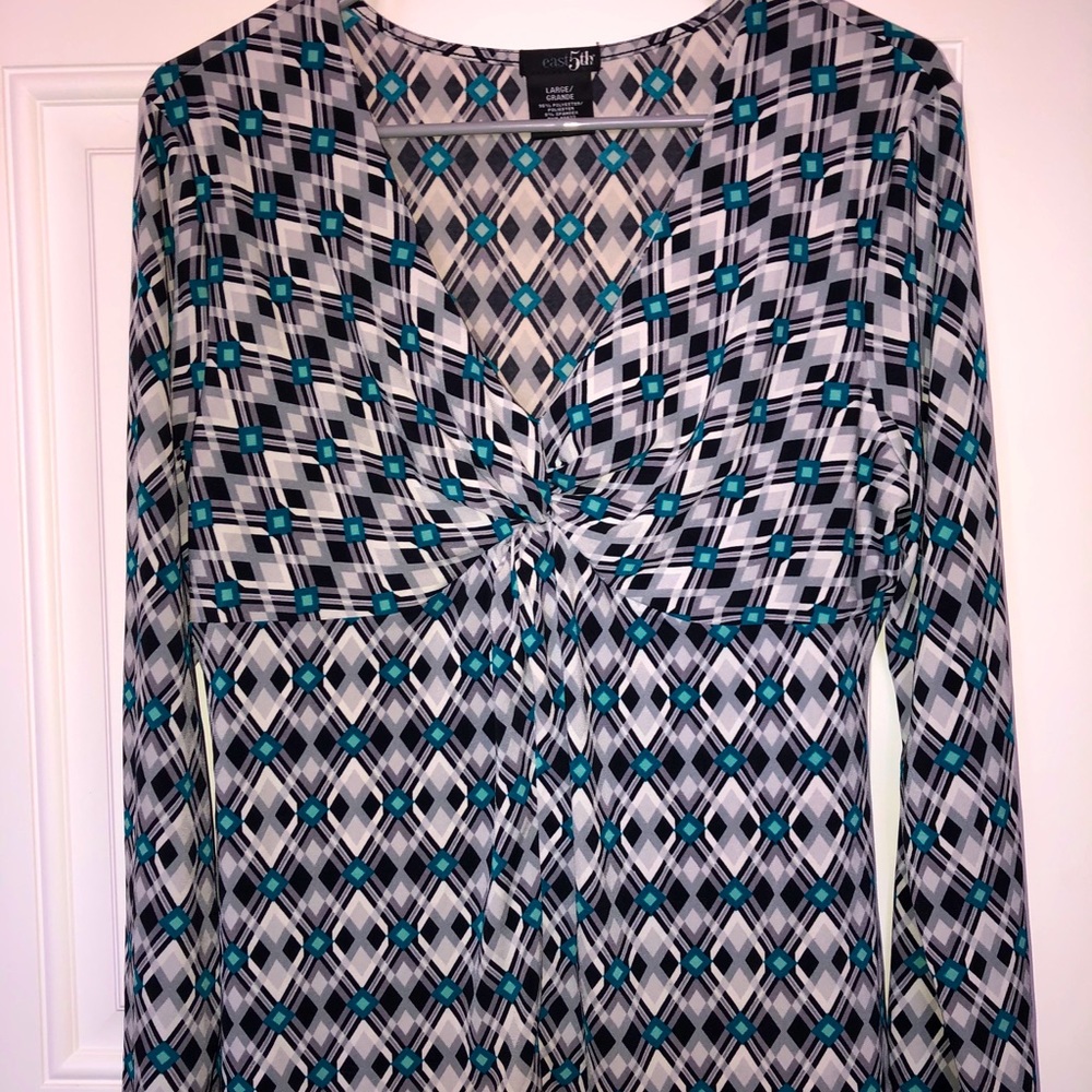 Long sleeve dress shirt
